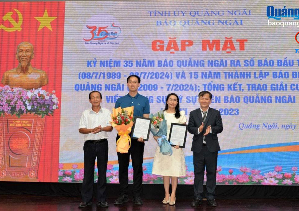 Thiên Tân Group  tham dự buổi lễ  kỷ niệm 35 năm ra số báo đầu tiên của Báo Quảng Ngãi.