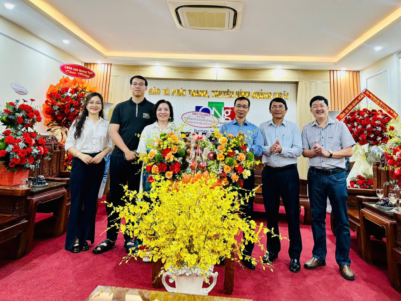 Thiên Tân Group thăm và chúc mừng Báo và Phát thanh - Truyền hình tỉnh Quảng Ngãi nhân ngày 21/6/2026