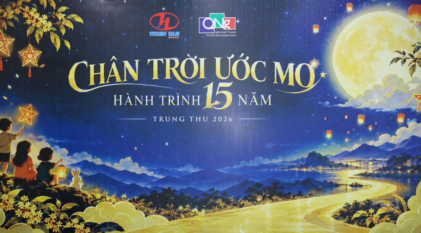 THIÊN TÂN GROUP – TIẾP NỐI HÀNH TRÌNH TRAO GỬI YÊU THƯƠNG CÙNG “QUỸ HỌC BỔNG CHÂN TRỜI ƯỚC MƠ” LẦN THỨ 15